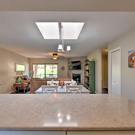 Bright Ruidoso Condo With Deck And Golf Course Views! ภายนอก รูปภาพ