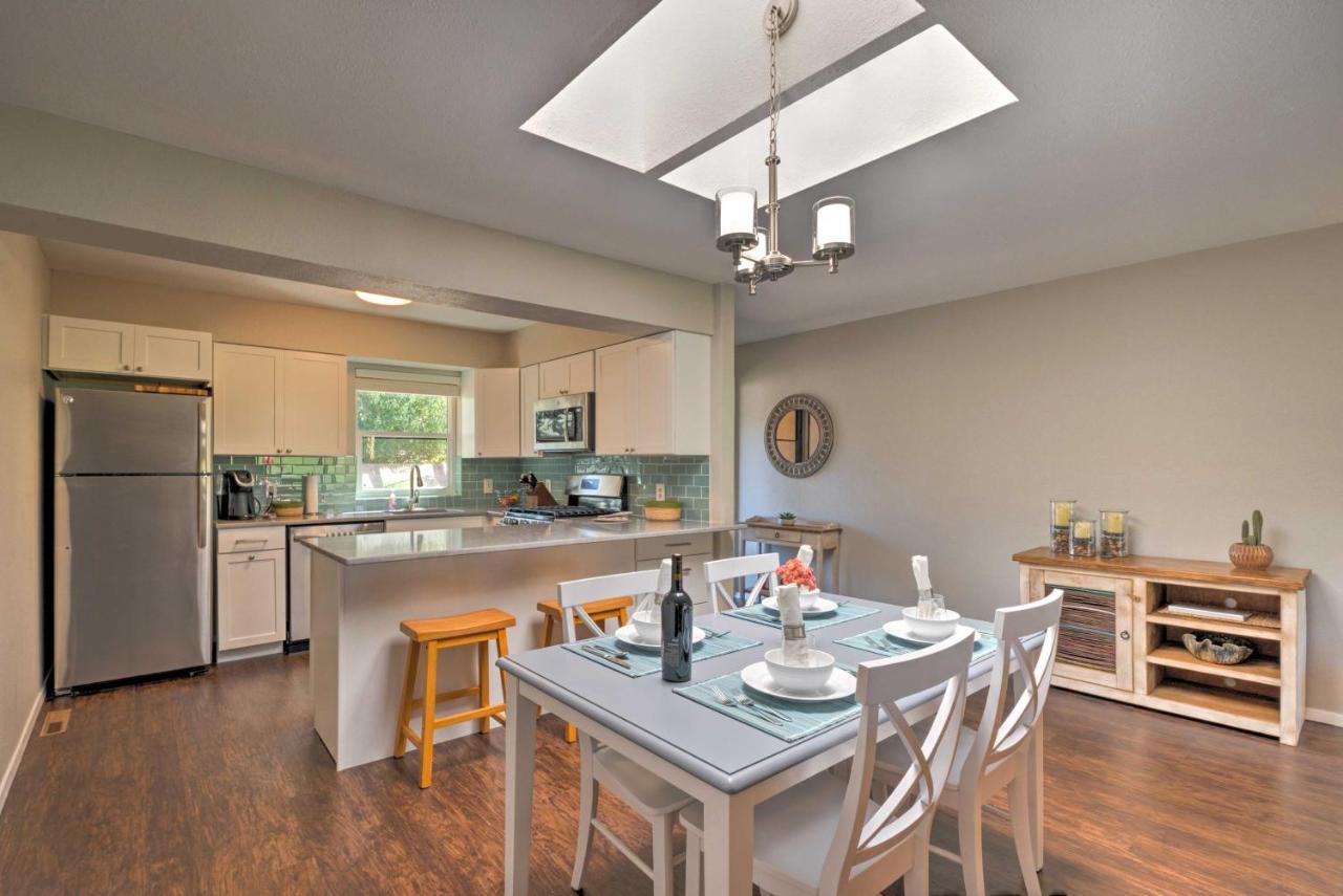 Bright Ruidoso Condo With Deck And Golf Course Views! ภายนอก รูปภาพ