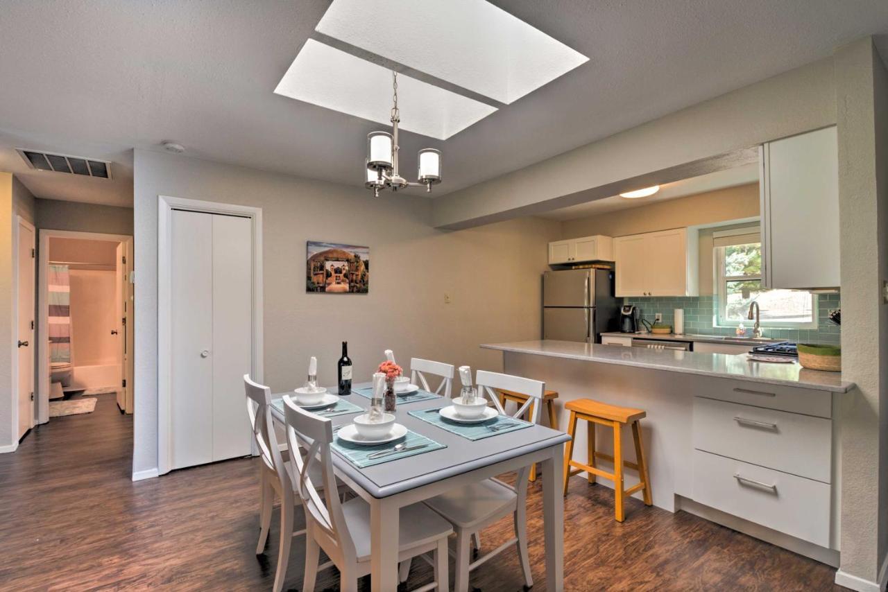 Bright Ruidoso Condo With Deck And Golf Course Views! ภายนอก รูปภาพ